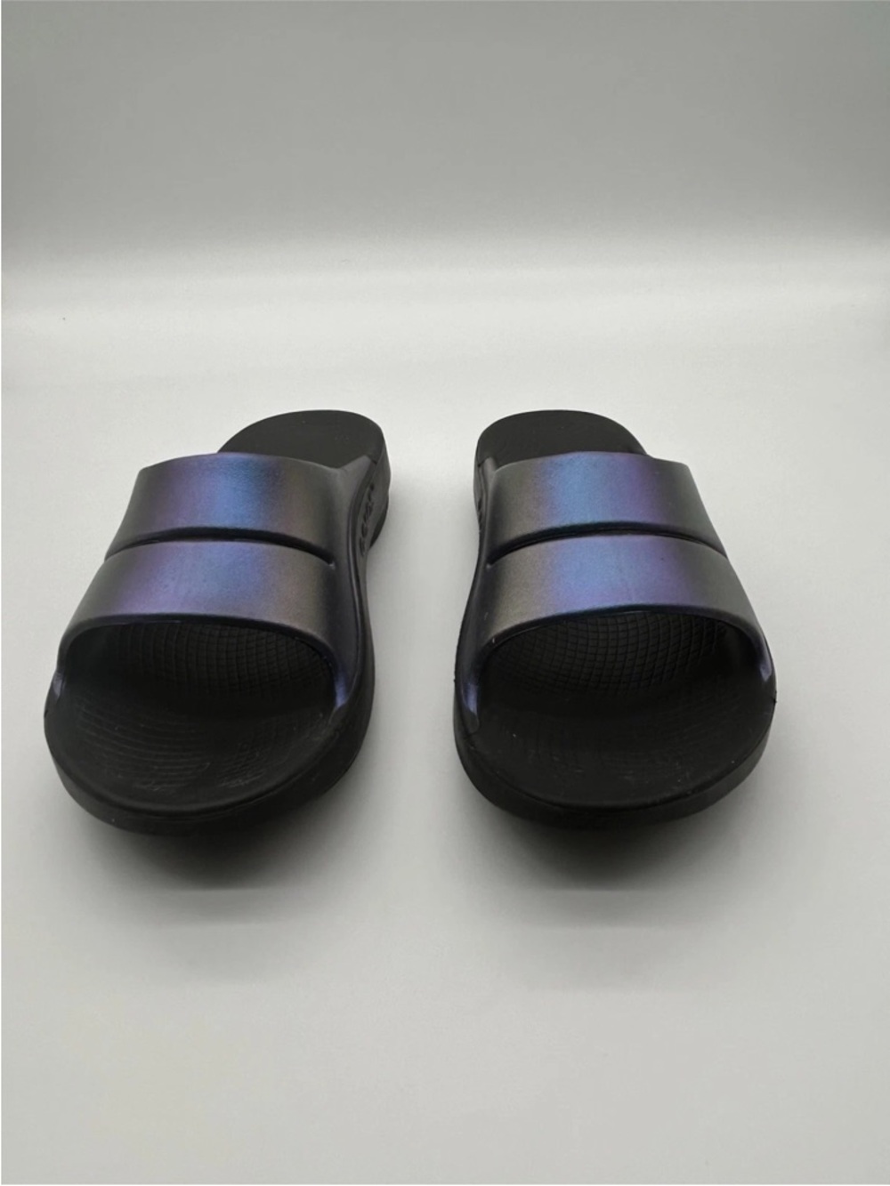 OOFOS Iridescent Slide Sandals in Black with Blue-Green Sheen - Picture 2 of 9